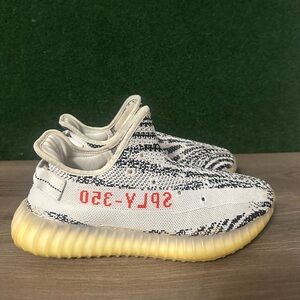 Adidas Yeezy Boost 350 V2 ‘Zebra’ Size 10